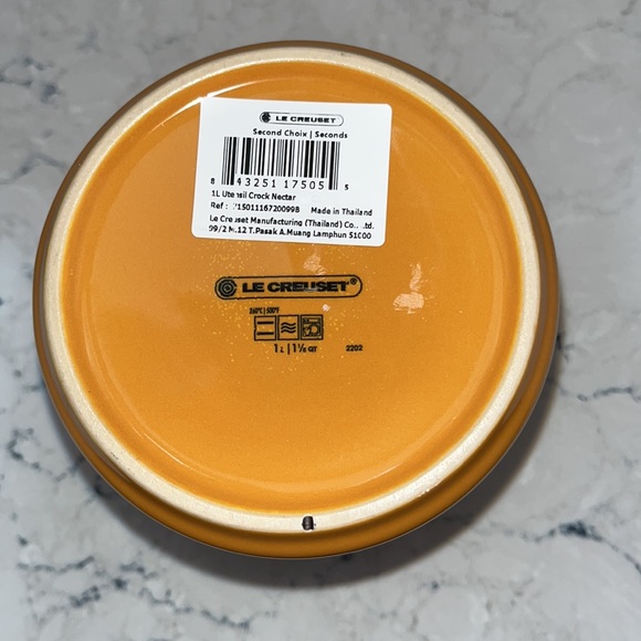 Beautiful HTF Nectar Le Creuset 1 liter utensil crock - Picture 4 of 5